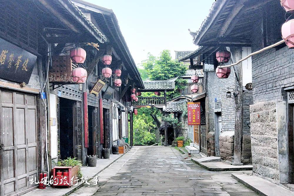 中国唯一白人中将,为购买苏27,带人将17位俄罗斯将军喝翻